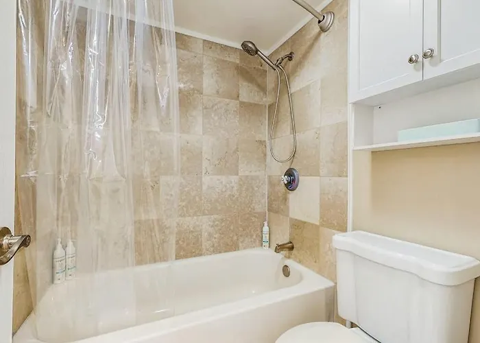 Golden Sands 714 Apartment *