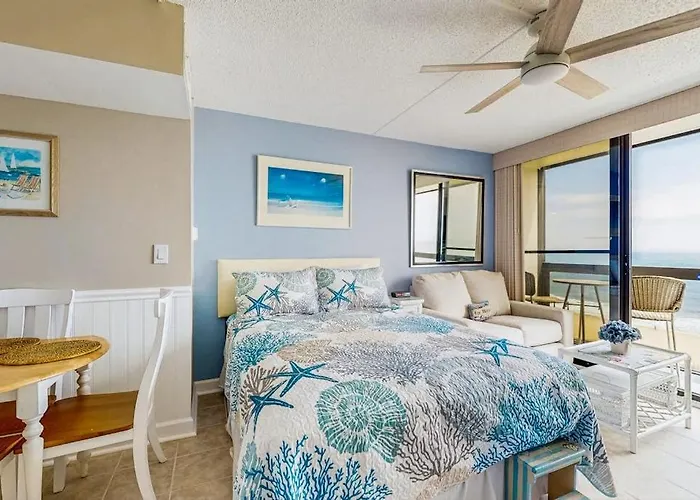 Golden Sands 714 Apartment