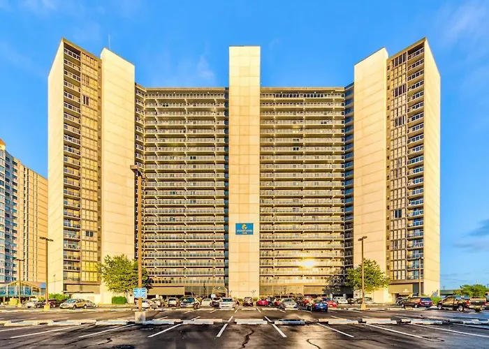 Golden Sands 714 Apartment *